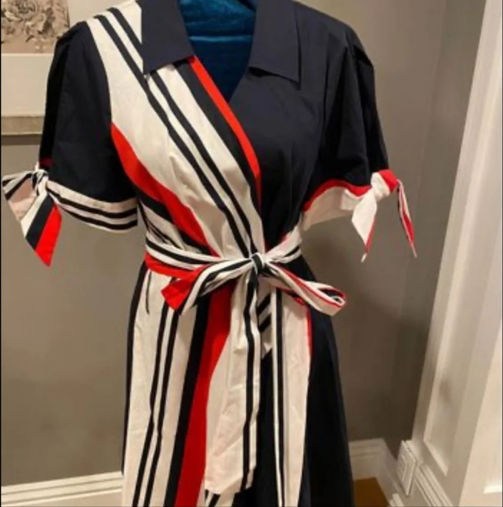 Venus Red White and Blue Wrap Dress - Picture 2 of 5